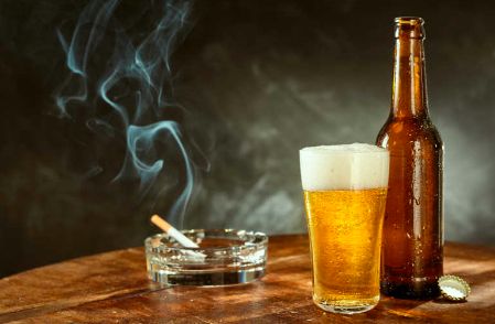 女买1类零食回内地遭海关没收！AG真人登录入口别乱带！内地