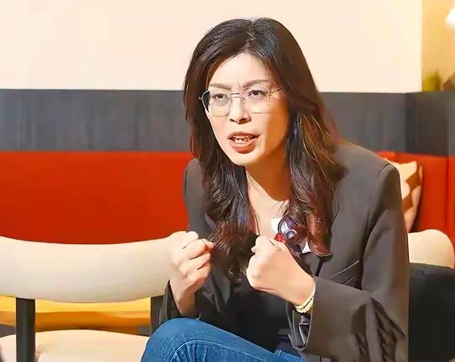 句话触动无数心华夏情怀引热议!AG真人郑丽文探访老将军:一(图2) 句话触动无数心华夏情怀引热议!AG真人郑丽文探访老将军:一(图2)